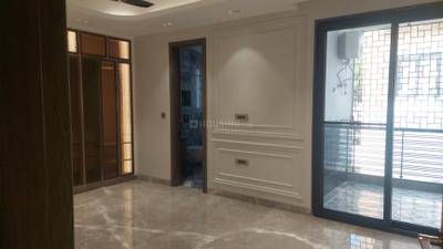 Bedroom Image of 2880 Sq.ft 4 BHK Builder Floor for sale in Chittaranjan Park New Delhi for Rs. 100000000