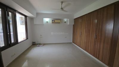 Bedroom Image of 1800 Sq.ft 3 BHK Apartment / Flat for sale in Saraswati Narmada Apartments, Vasant Kunj New Delhi for Rs. 47500000