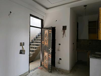 Living Room Image of 750 Sq.ft 2 BHK Builder Floor for sale in DLF Ankur Vihar Ghaziabad for Rs. 2330420