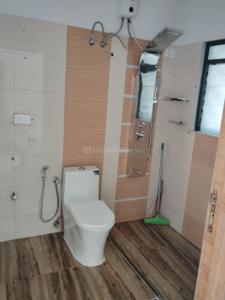 Bathroom Image of 1072 Sq.ft 3 BHK Apartment / Flat for rent in Anmol Towers, Goregaon West Mumbai for Rs. 110000