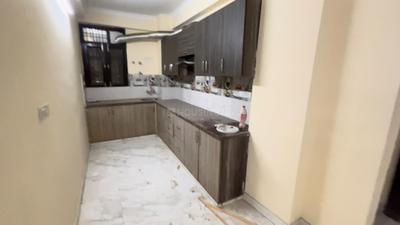 Kitchen Image of 1500 Sq.ft 3 BHK Builder Floor for rent in Ansal Esencia Sector 67, Sector 67 Gurgaon for Rs. 32000