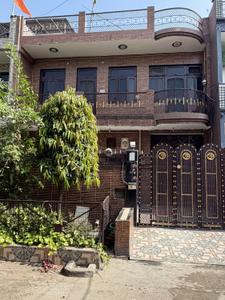 Image of 1615 Sq.ft 3 BHK Builder Floor for rent in Vasundhara, Ghaziabad for Rs. 24000