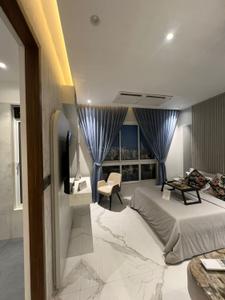 Hall Image of 1029 Sq.ft 2 BHK Apartment / Flat for sale in Sumit KMR Param, Borivali West Mumbai for Rs. 31000000