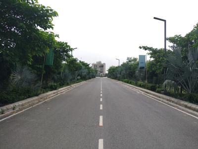 Image of 990 Sq.ft Residential Plot / Land for sale in Amolik Aster Woods, Sector 98, Faridabad for Rs. 16300000