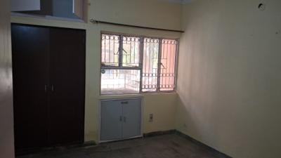 Bedroom Image of 1800 Sq.ft 3 BHK Builder Floor for sale in Sarita Vihar New Delhi for Rs. 28000000
