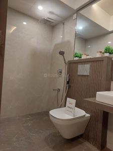 Bathroom Image of 1300 Sq.ft 3 BHK Apartment / Flat for sale in Kalpataru Magnus, Bandra East Mumbai for Rs. 77800000