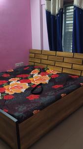 Bedroom Image of 900 Sq.ft 2 BHK Apartment / Flat for rent in Adani Pratham Phase 2, Vaishno Devi Circle Ahmedabad for Rs. 28000