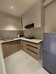 Kitchen Image of 700 Sq.ft 1 BHK Builder Floor for rent in Sector 56 Gurgaon for Rs. 29000