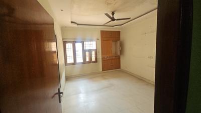 4 BHK Fully Furnished Flat