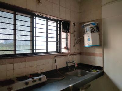 Kitchen Image of 1600 Sq.ft 3 BHK Apartment / Flat for rent in Magarpatta Jasminium, Magarpatta City Pune for Rs. 55000