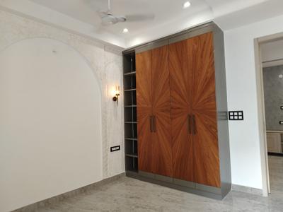Bedroom Image of 1700 Sq.ft 3 BHK Builder Floor for sale in Kaushambi Ghaziabad for Rs. 16500000