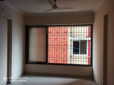 Hall Image of 685 Sq.ft 1 BHK Apartment / Flat for rent in Dosti Belleza, Parel Mumbai for Rs. 47000