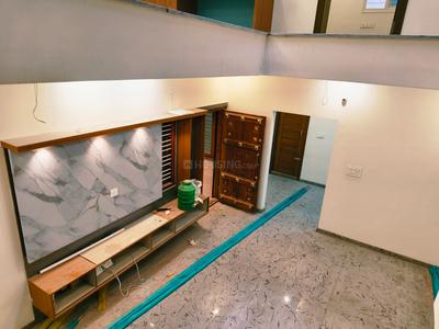 Kitchen Image of 3100 Sq.ft 5 BHK Independent House for sale in Vidyaranyapura Bengaluru for Rs. 18000000