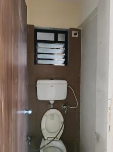 Common Bathroom Image of 650 Sq.ft 1 BHK Apartment / Flat for sale in Raunak City 3, Kalyan West Kalyan for Rs. 3550000