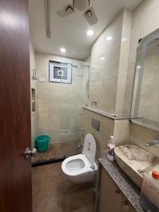 Bathroom Image of 1000 Sq.ft 3 BHK Builder Floor for rent in Hari Nagar New Delhi for Rs. 34000
