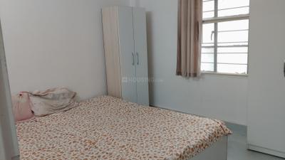 Bedroom Image of 550 Sq.ft 1 BHK Apartment / Flat for rent in Rajat Rashmi Apartment, Koregaon Park Pune for Rs. 32000