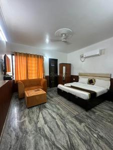 Bedroom Image of 2700 Sq.ft 2 BHK Independent House for rent in Ansal Golf Link I, Ansal Golf Links 1 Greater Noida for Rs. 35000