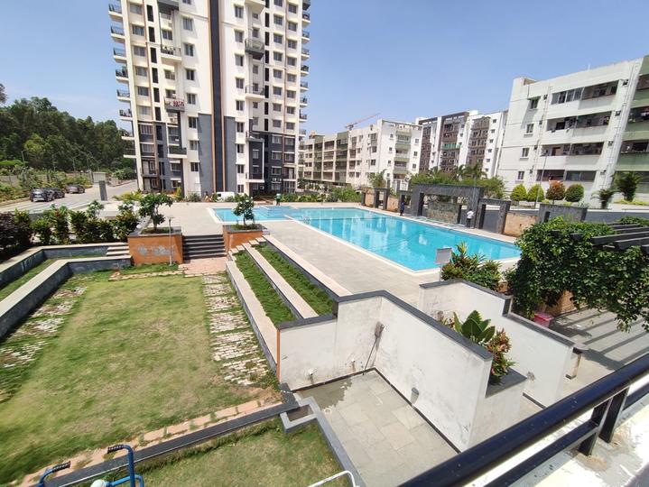 Emmanuel Heights Main Image 1