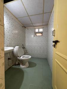 Bathroom Image of 1700 Sq.ft 3 BHK Apartment / Flat for rent in SJR Spencer, Marathahalli Bengaluru for Rs. 60000