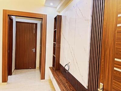 Bedroom Image of 3000 Sq.ft 4 BHK Builder Floor for rent in Sector 10 Gurgaon for Rs. 60000