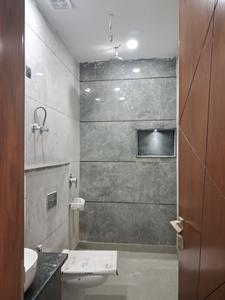 Common Bathroom Image of 1128 Sq.ft 3 BHK Builder Floor for sale in Paschim Vihar New Delhi for Rs. 22000000