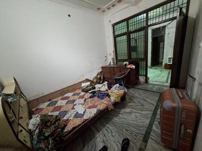 Bedroom Image of PG Available including homely meals. in Kamla Nagar, Agra