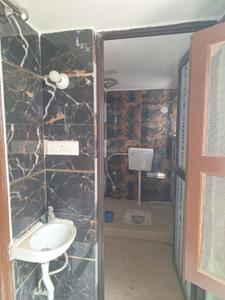 Bathroom Image of 700 Sq.ft 1 BHK Independent House for rent in Sipara Patna for Rs. 7500