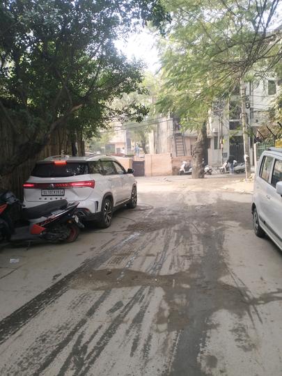 Outram Lines, GTB Nagar Main Image 1