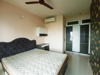 Bedroom Image of 1300 Sq.ft 3 BHK Apartment / Flat for sale in Kolshet Thane for Rs. 15000000