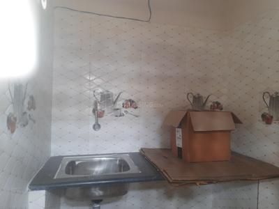 Kitchen Image of 600 Sq.ft 1 RK Independent House for rent in Halasuru Bengaluru for Rs. 24000