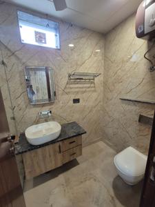 Image of 2000 Sq.ft 3 BHK Builder Floor for sale in Mansarover Garden, New Delhi for Rs. 32500000