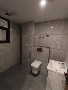 Bathroom Image of 2400 Sq.ft 3 BHK Builder Floor for rent in Karol Bagh New Delhi for Rs. 95112