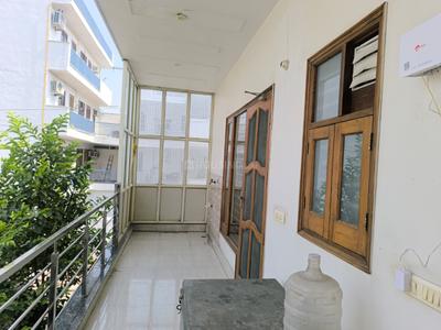 Balcony Image of 2600 Sq.ft 3 BHK Builder Floor for rent in Sector 9 Faridabad for Rs. 32000