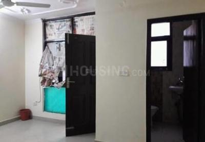 Bedroom Image of 950 Sq.ft 2 BHK Builder Floor for rent in Sant Nagar New Delhi for Rs. 31000