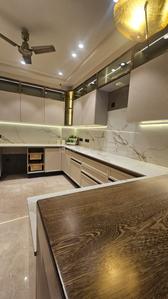 Kitchen Image of 2799 Sq.ft 4 BHK Builder Floor for sale in Emaar Emerald Estate, Sector 65 Gurgaon for Rs. 30000000