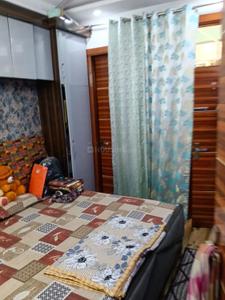 Bedroom Image of 650 Sq.ft 2 BHK Builder Floor for rent in Nawada New Delhi for Rs. 16000