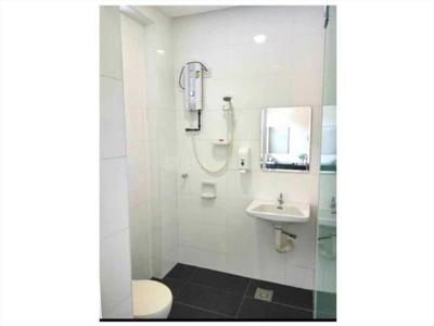 Bathroom Image of 1800 Sq.ft 3 BHK Apartment / Flat for sale in Rustomjee Elita, Andheri West Mumbai for Rs. 59668700