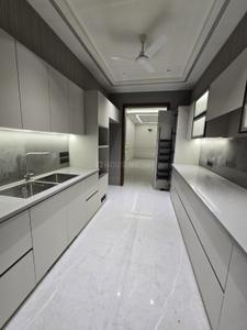 Kitchen Image of 1800 Sq.ft 3 BHK Builder Floor for rent in Raja Garden New Delhi for Rs. 82000