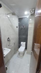 Image of 900 Sq.ft 3 BHK Builder Floor for sale in Laxmi Nagar, New Delhi for Rs. 9500000