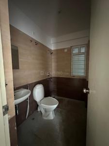 Bathroom Image of 986 Sq.ft 2 BHK Apartment / Flat for sale in Hyde Park, Hulimavu Bengaluru for Rs. 10500000