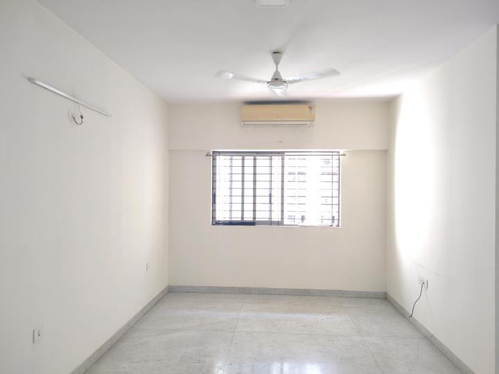 Lodha Luxuria Priva Main Image 1