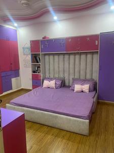 Bedroom Image of 1348 Sq.ft 3 BHK Apartment / Flat for sale in Paramount Floraville, Sector 137 Noida for Rs. 21000000