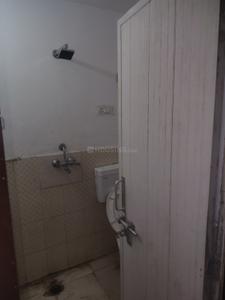 Bathroom Image of 1150 Sq.ft 1 BHK Apartment / Flat for rent in Kumashpur Sonipat for Rs. 7999