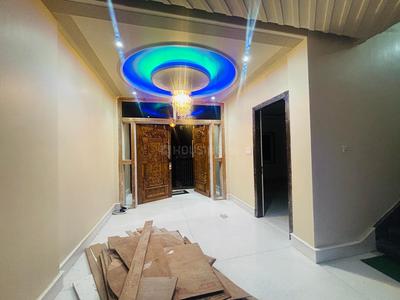 1 RK Independent Builder Floor