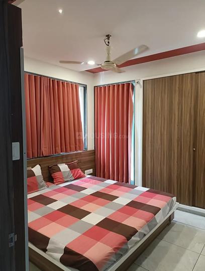 Sanajy Vatik Neel City Club r Bedroom 1