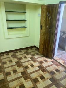Bedroom Image of 450 Sq.ft 1 BHK Builder Floor for rent in Villapuram Madurai for Rs. 5500