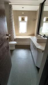 Bathroom Image of 3700 Sq.ft 4 BHK Apartment / Flat for sale in Hiranandani Richmond, Powai Mumbai for Rs. 180000000