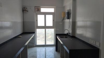 Kitchen Image of 1700 Sq.ft 3 BHK Apartment / Flat for sale in Raheja Exotica Sorento, Madh Mumbai for Rs. 31500000