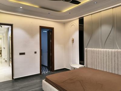 Bedroom Image of 2200 Sq.ft 3 BHK Builder Floor for sale in Paramount Low Rise Floors South City 2, Sector 49 Gurgaon for Rs. 34500000