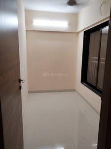 BHK Flat for rent in Malad West, Western Suburbs 1050 Sqft